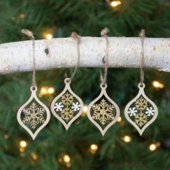 Box Of Sparkling Snowdrops Ornament Set